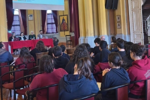 Yeşilay iş birliğiyle Bağımlılık konulu bir seminer gerçekleştirdik.